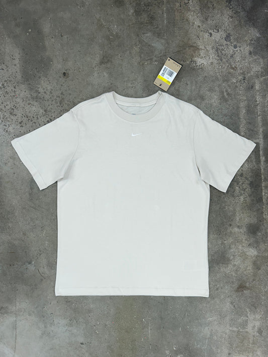 Nike Oversized T-Shirt - Cream