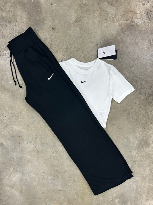 Nike White Set - Crop Tee / Joggers