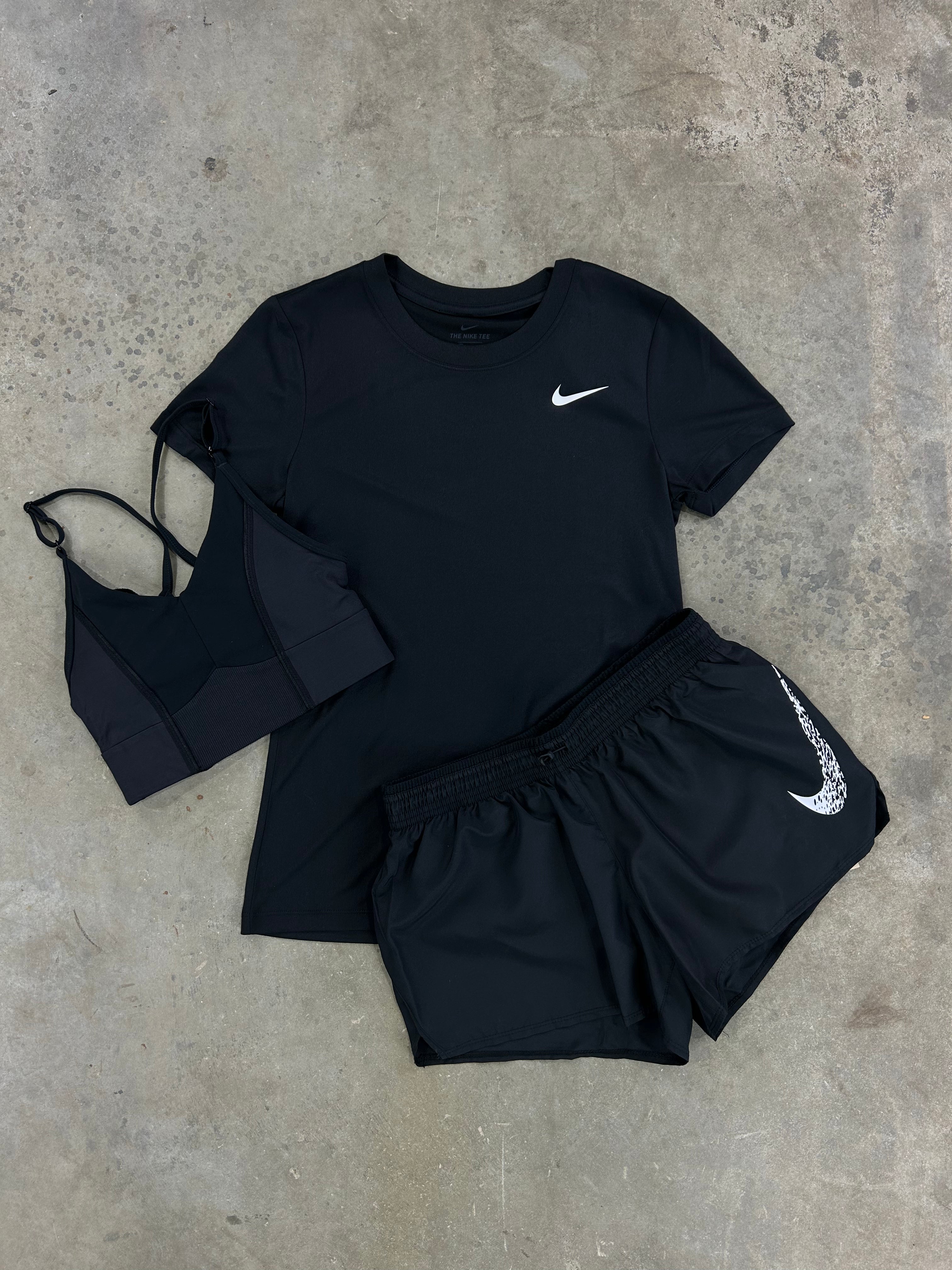 Nike 3 Piece Swoosh Set - Sports Bra / Top / Shorts