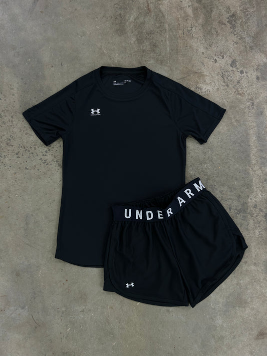 Under Armour All Black Set - Top / Shorts