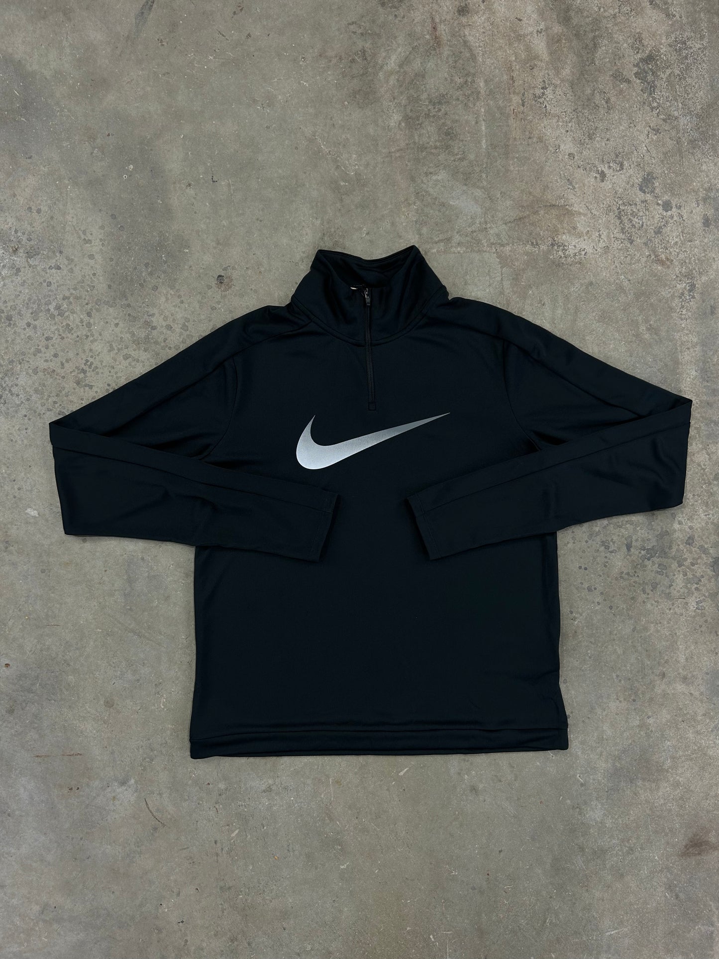 Nike Swoosh Half Zip - Black – ModActive