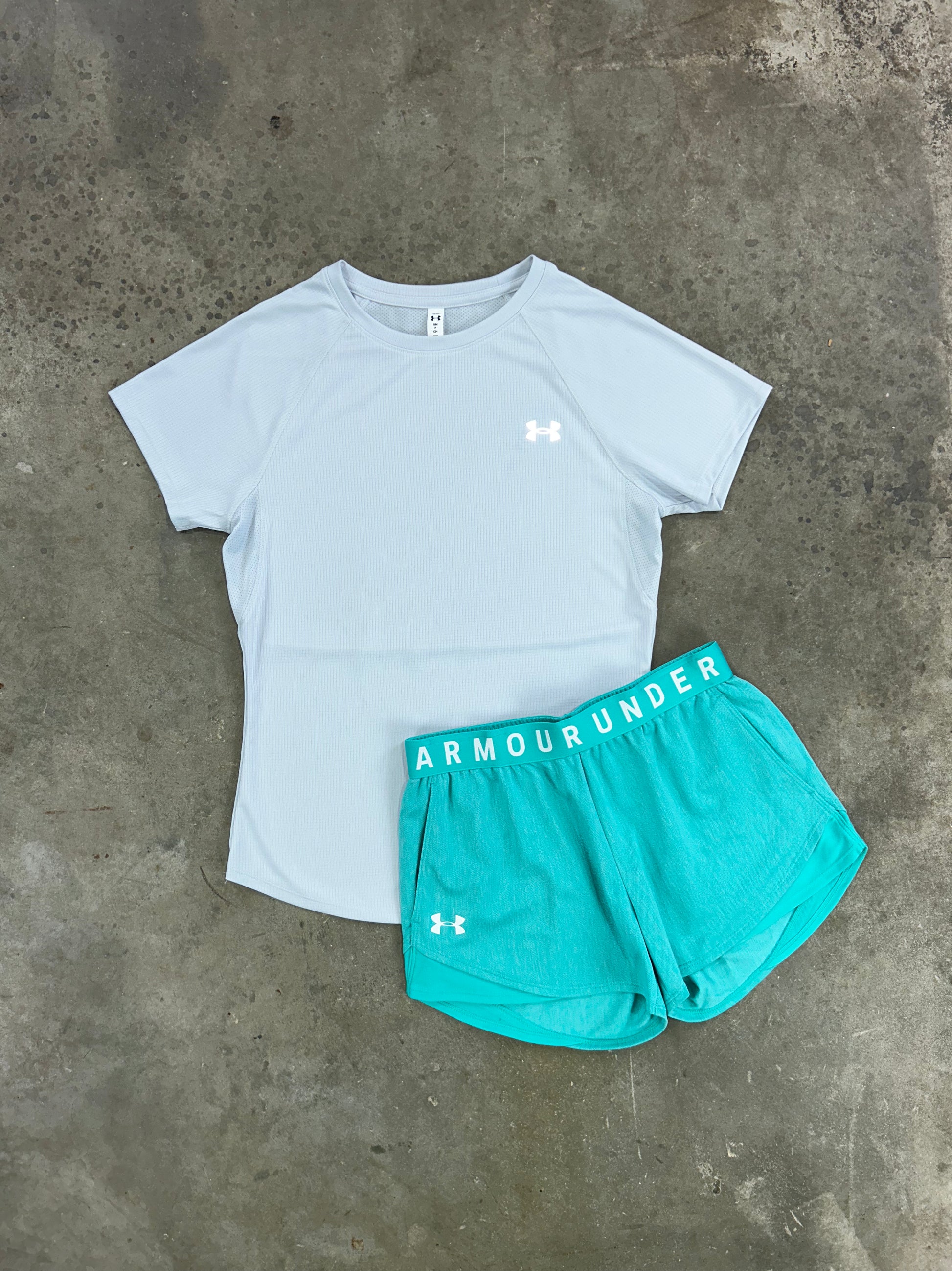Blue under armour top hot sale