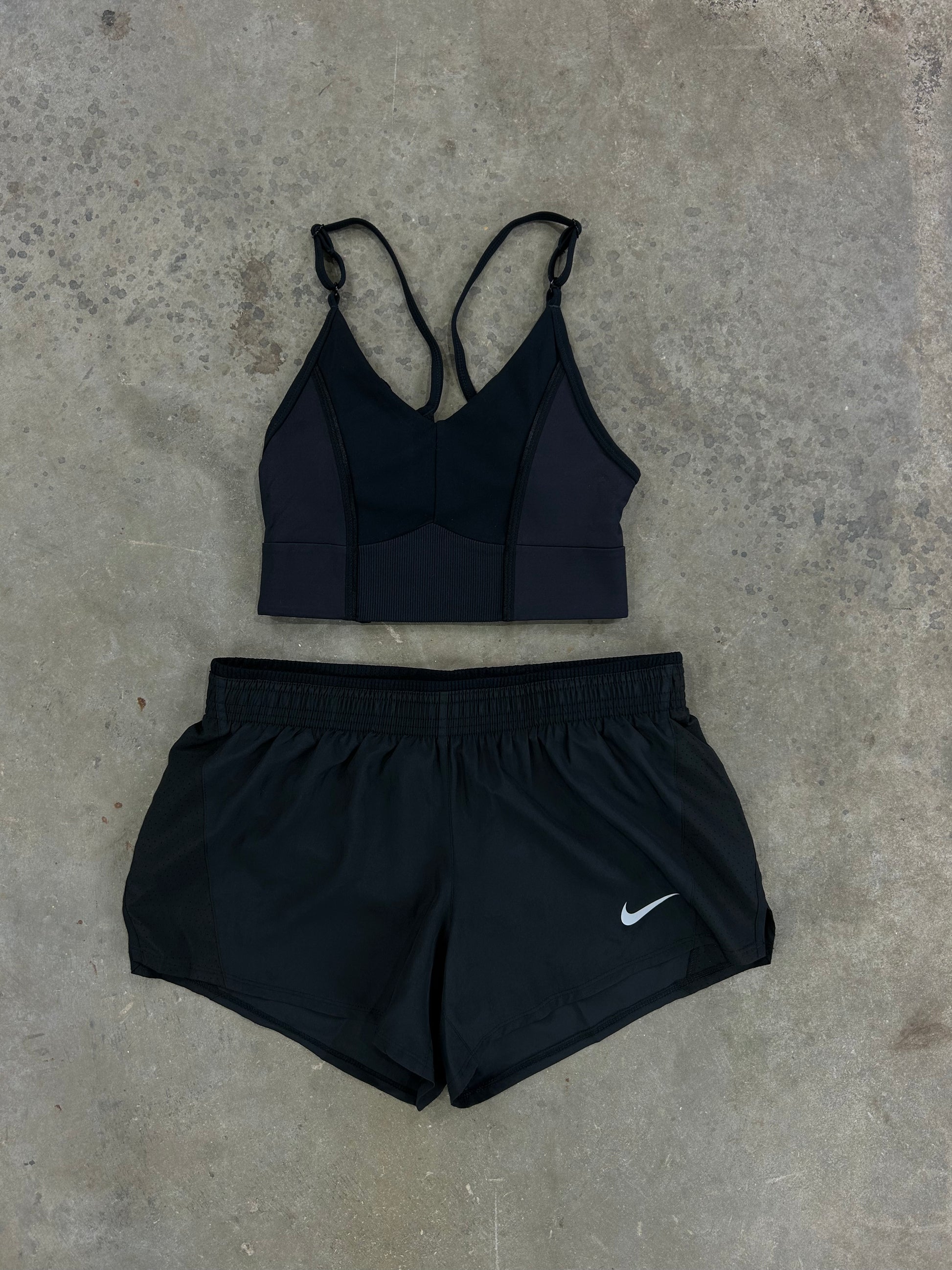 Nike All Black Set - Sports Bra / Shorts